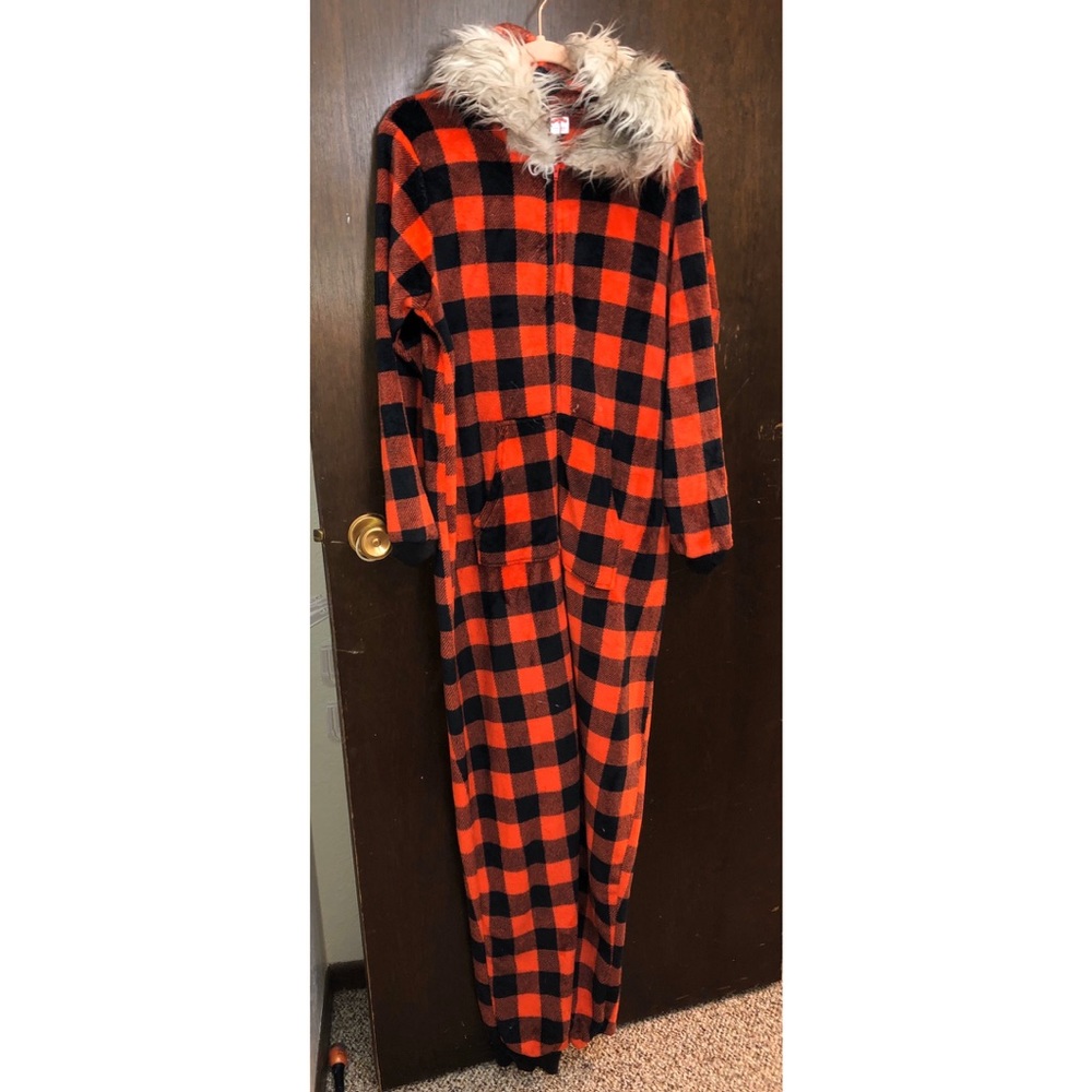Plaid Fluzzy Pjs | 2X